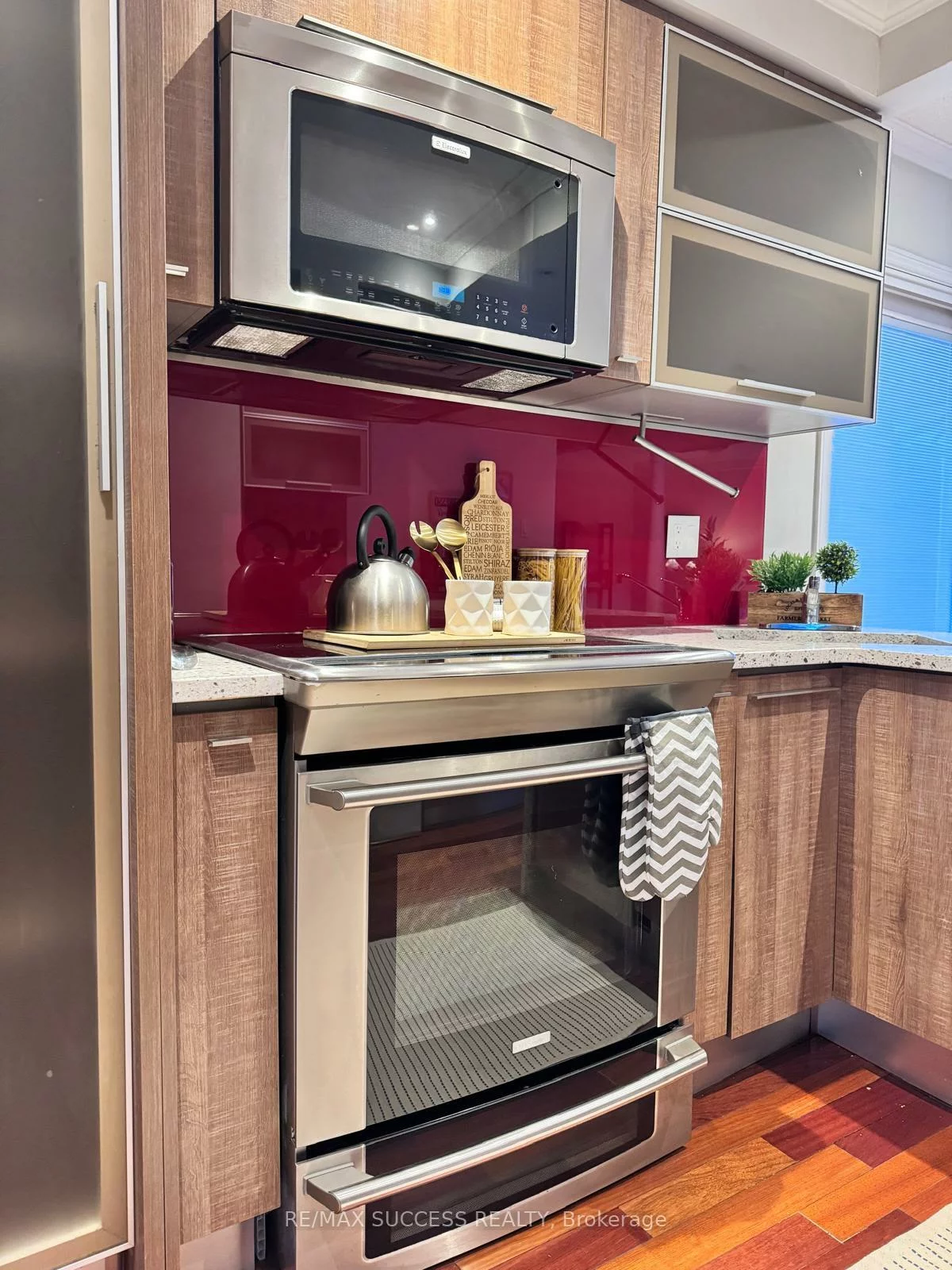 6643, Mockingbird, Lisgar, Mississauga