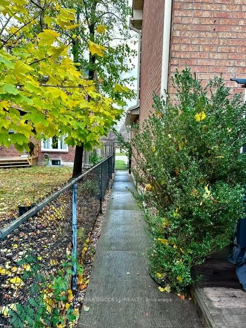 6643, Mockingbird, Lisgar, Mississauga