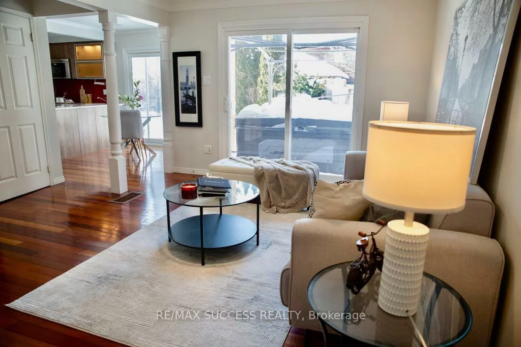 6643, Mockingbird, Lisgar, Mississauga