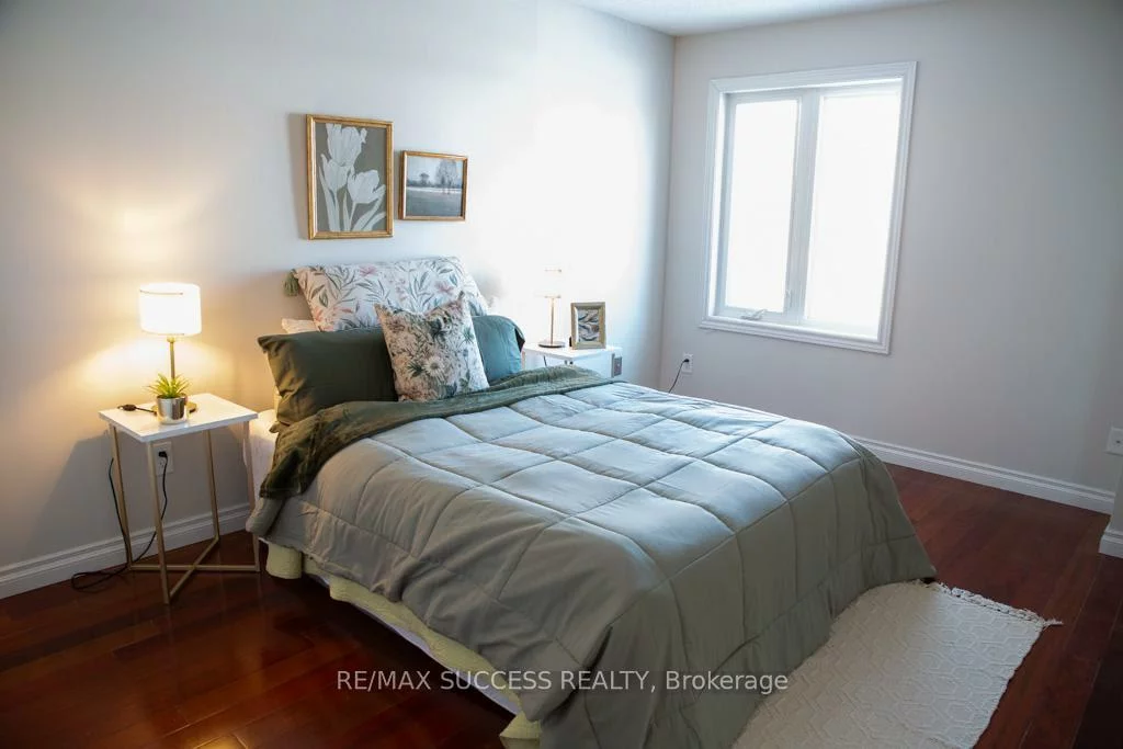 6643, Mockingbird, Lisgar, Mississauga