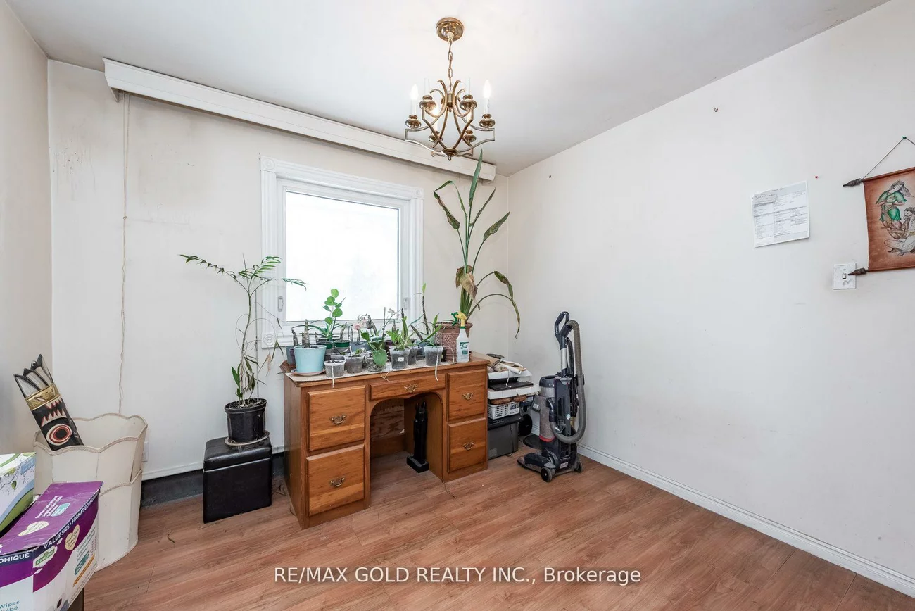 3, Harrow, Malton, Mississauga