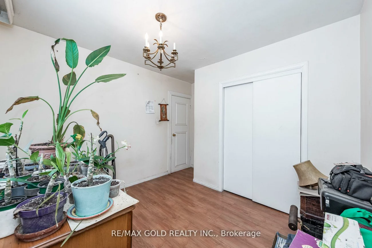 3, Harrow, Malton, Mississauga