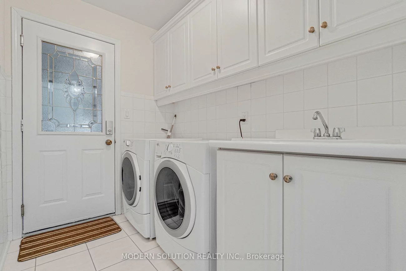 6431, Tenth, Lisgar, Mississauga