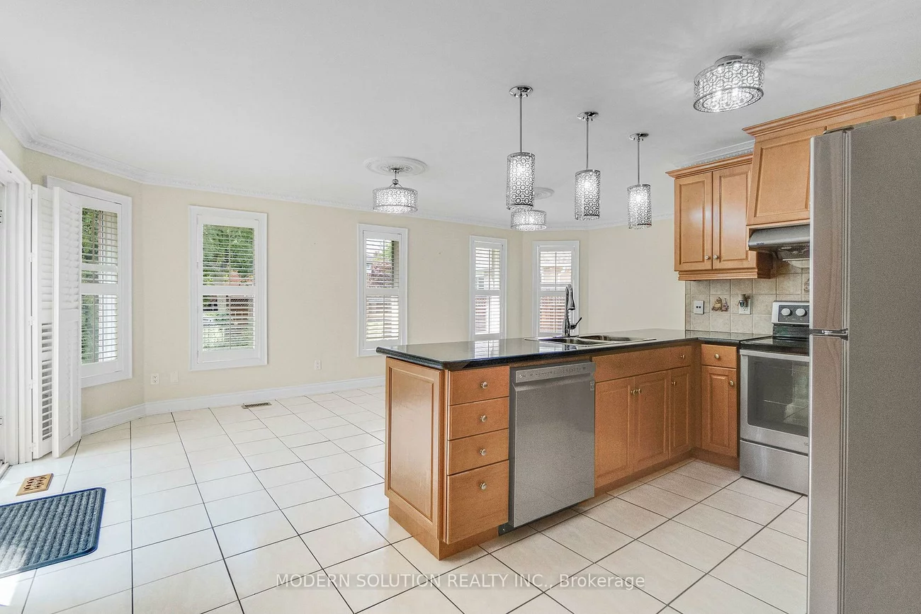 6431, Tenth, Lisgar, Mississauga