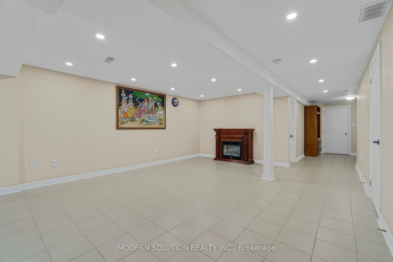 6431, Tenth, Lisgar, Mississauga