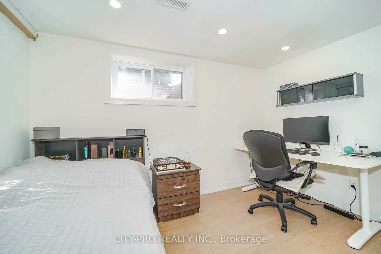 2848, Windwood, Meadowvale, Mississauga