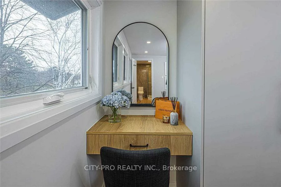 2848, Windwood, Meadowvale, Mississauga