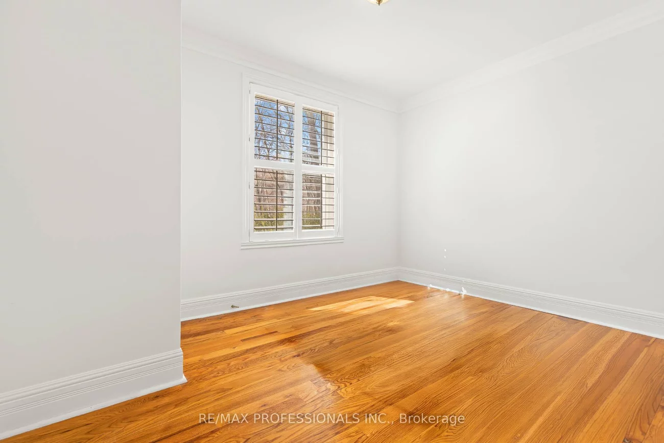 560, Meadow Wood, Clarkson, Mississauga