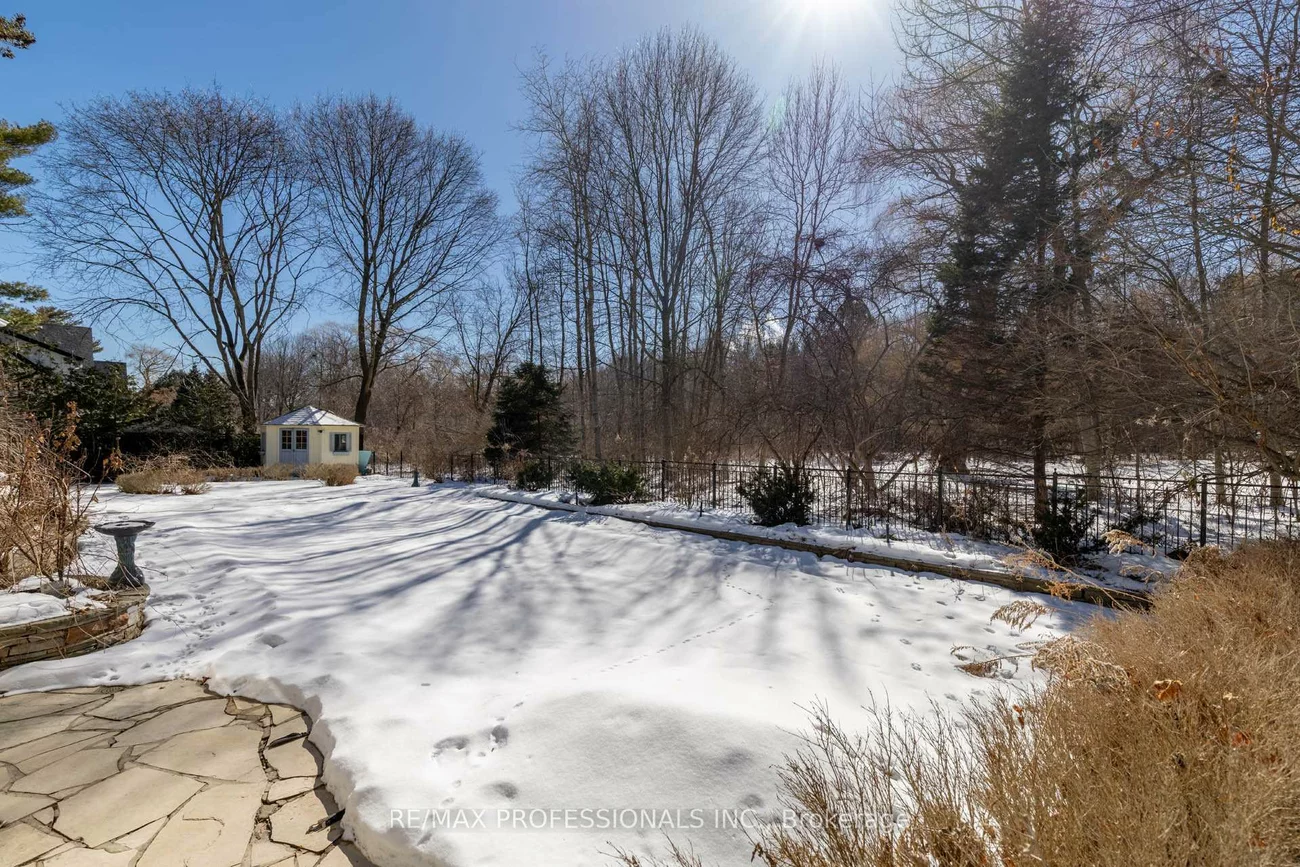 560, Meadow Wood, Clarkson, Mississauga