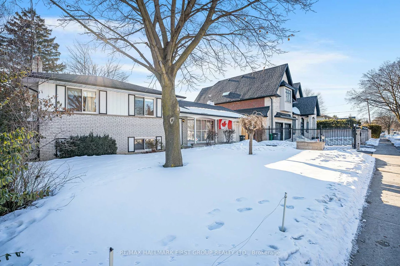 2354, Cliff, Cooksville, Mississauga