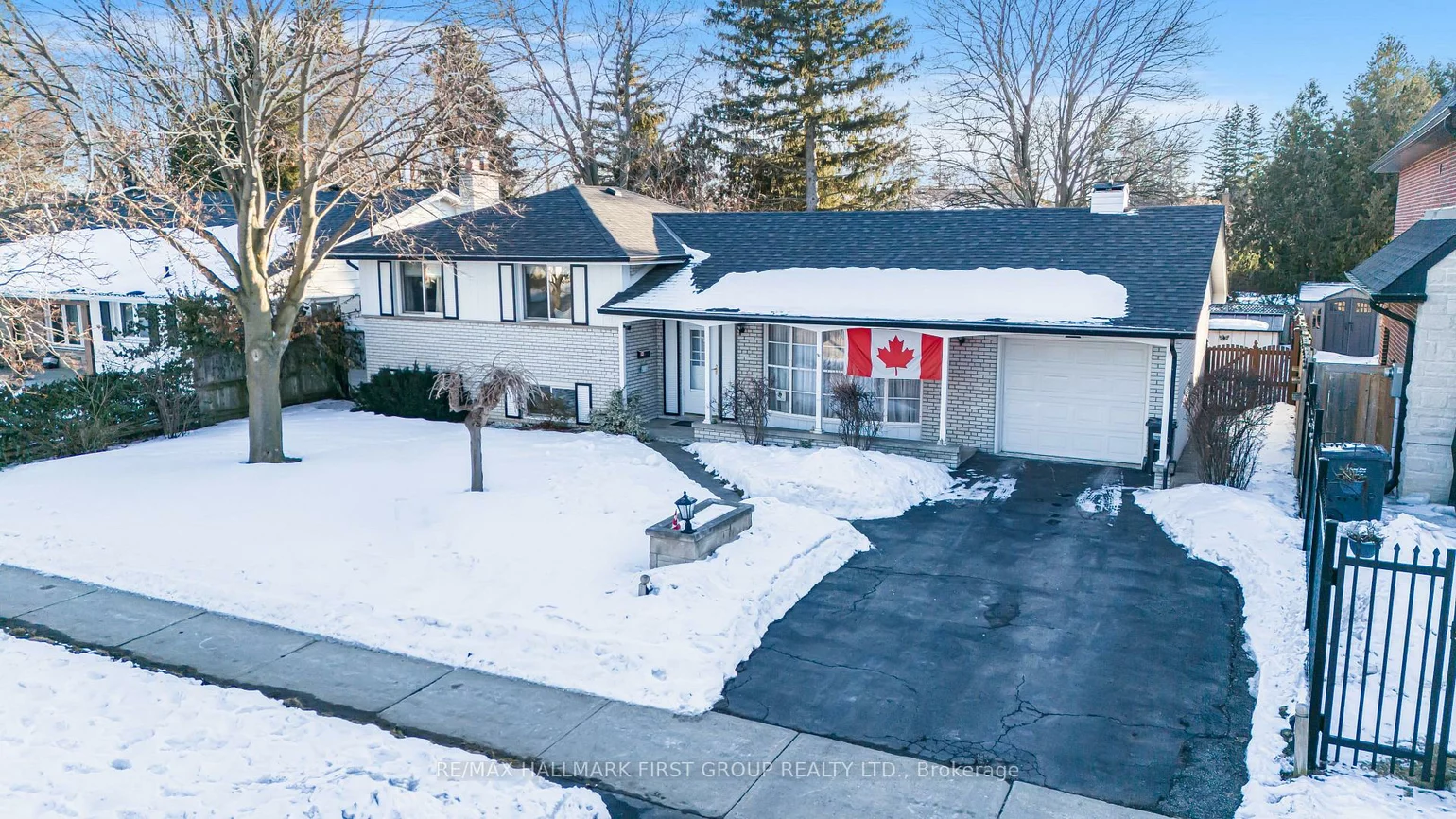 2354, Cliff, Cooksville, Mississauga