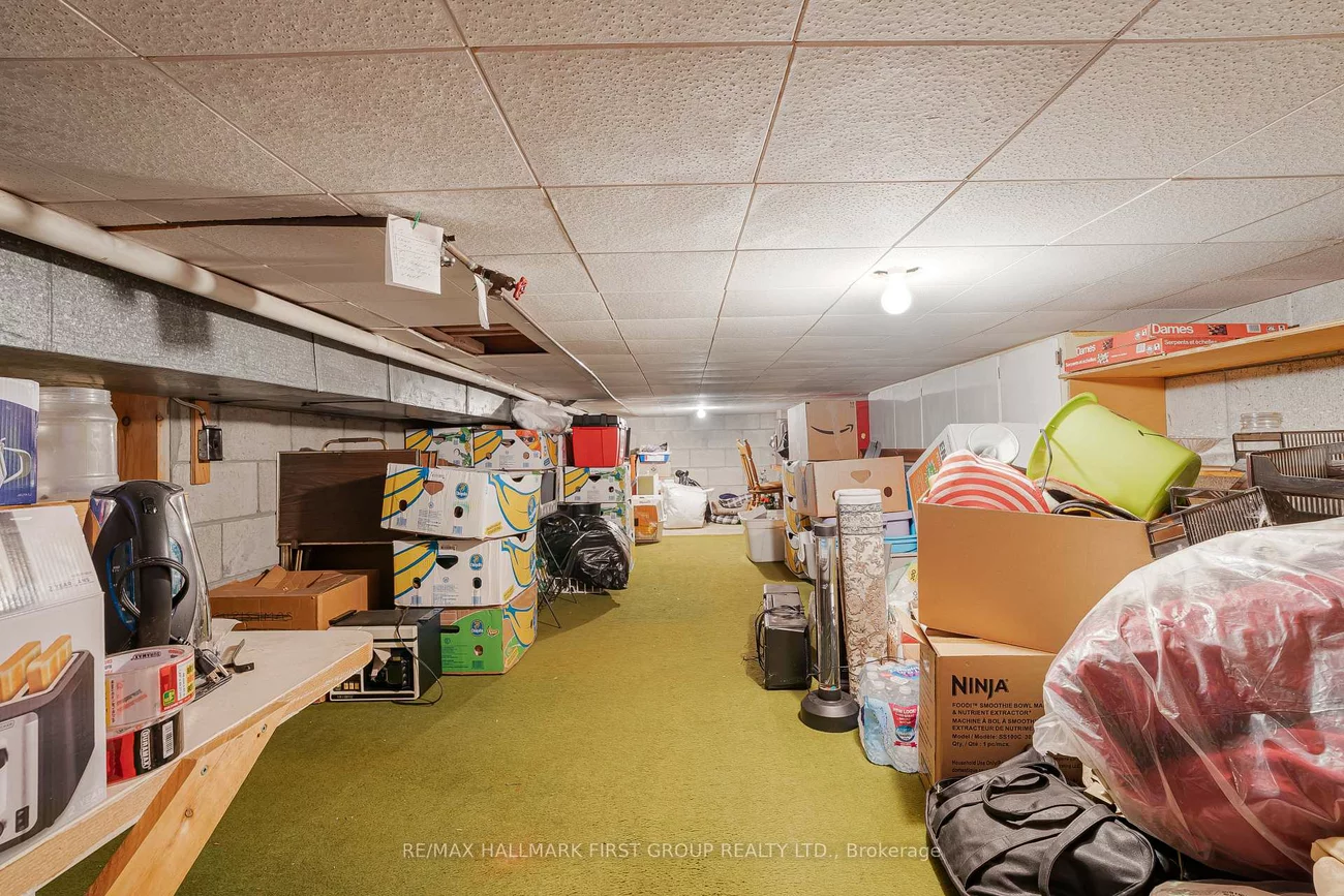 2354, Cliff, Cooksville, Mississauga