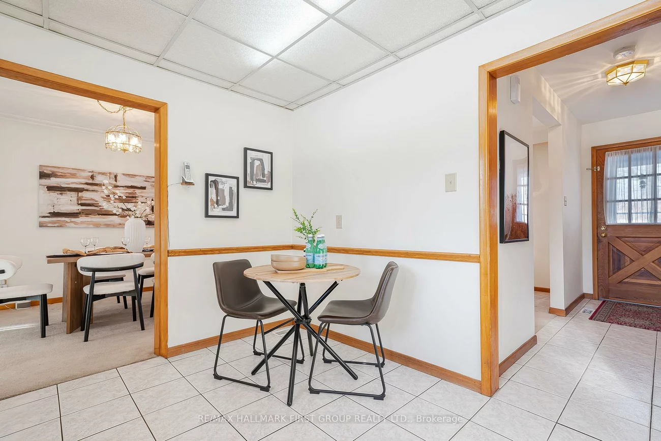 2354, Cliff, Cooksville, Mississauga