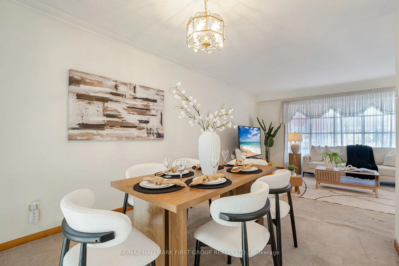 2354, Cliff, Cooksville, Mississauga