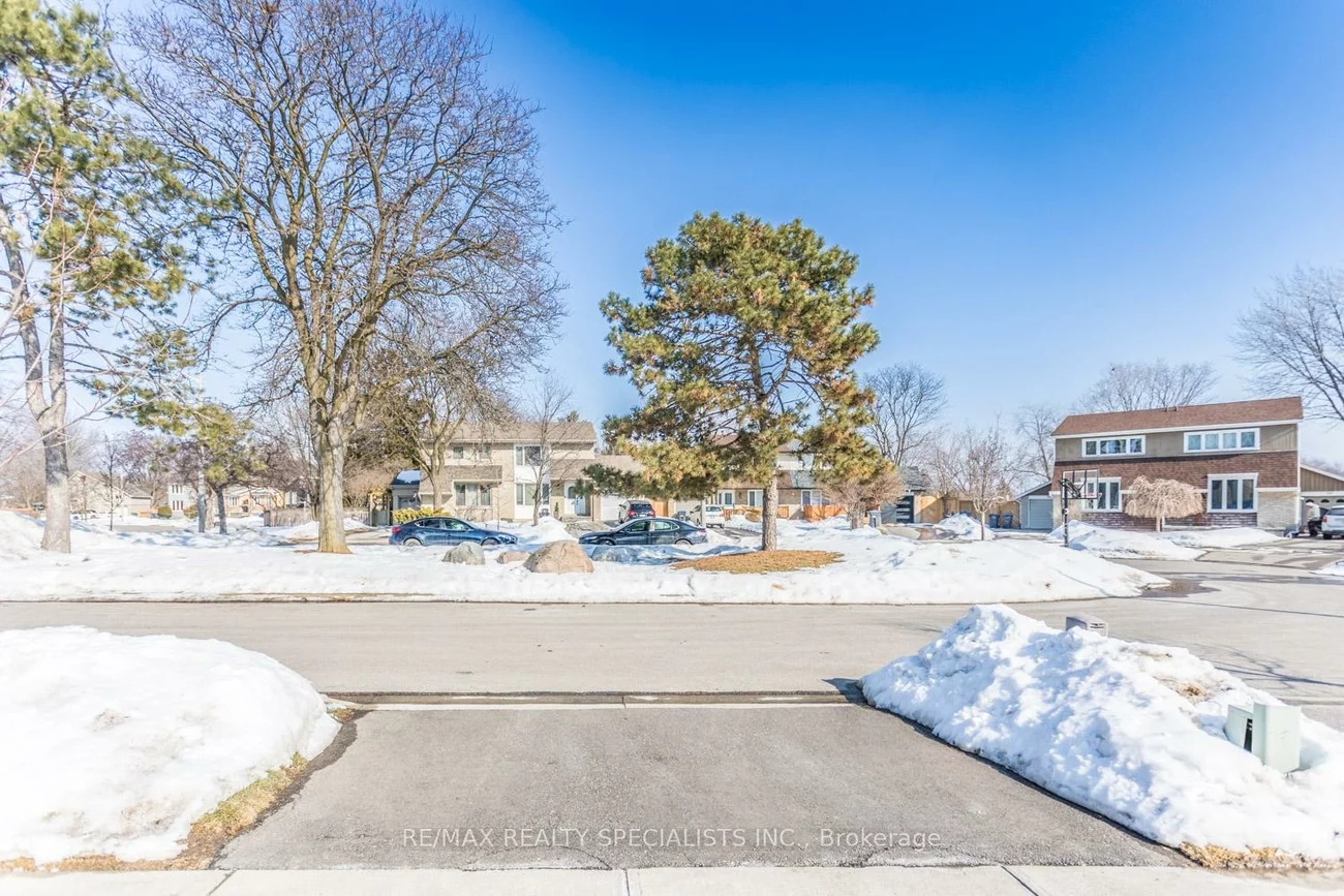 66, Bow River, Streetsville, Mississauga
