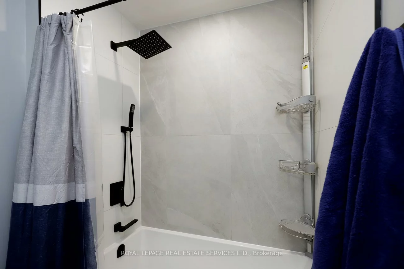 2001, Silverberry, Clarkson, Mississauga