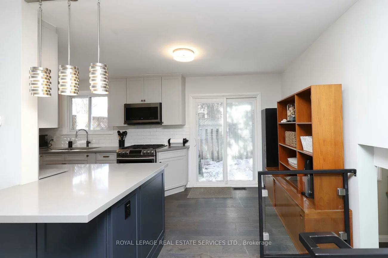 2001, Silverberry, Clarkson, Mississauga