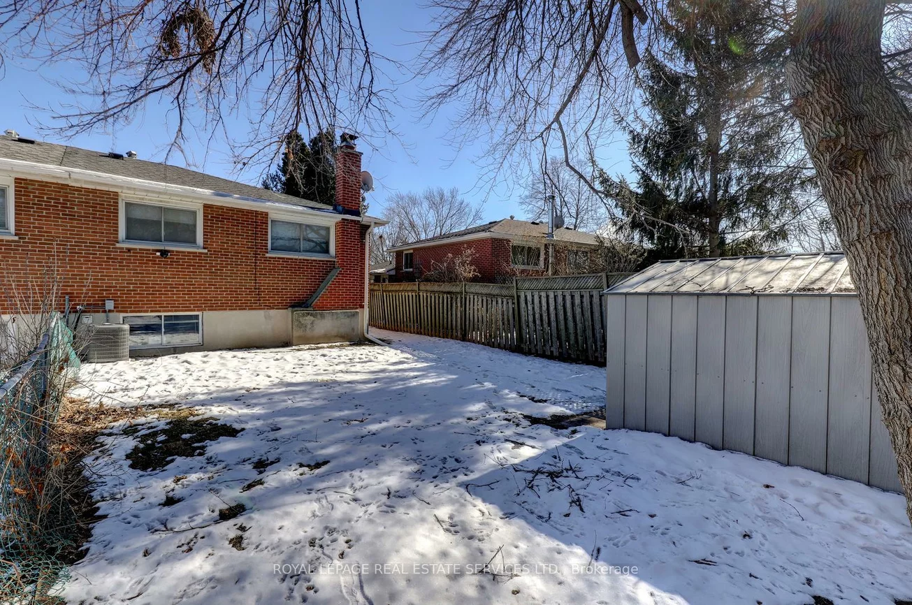 2001, Silverberry, Clarkson, Mississauga