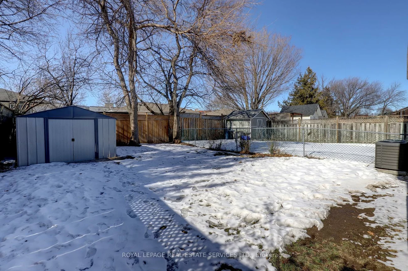 2001, Silverberry, Clarkson, Mississauga