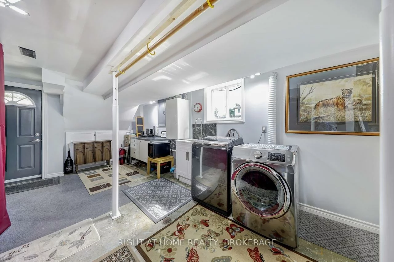 7327, Joliette, Meadowvale, Mississauga