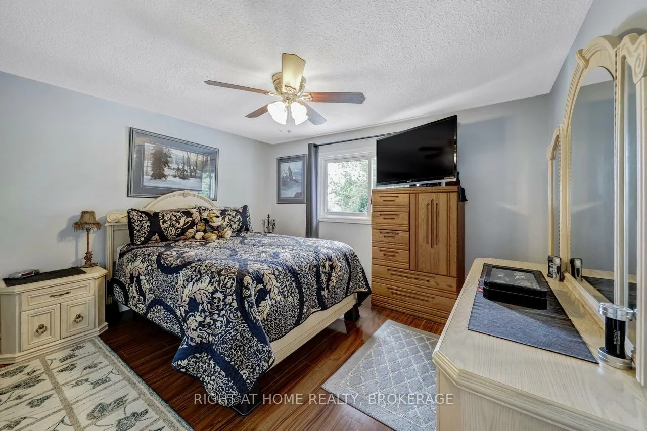 7327, Joliette, Meadowvale, Mississauga