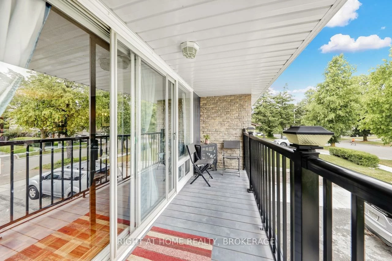 7327, Joliette, Meadowvale, Mississauga