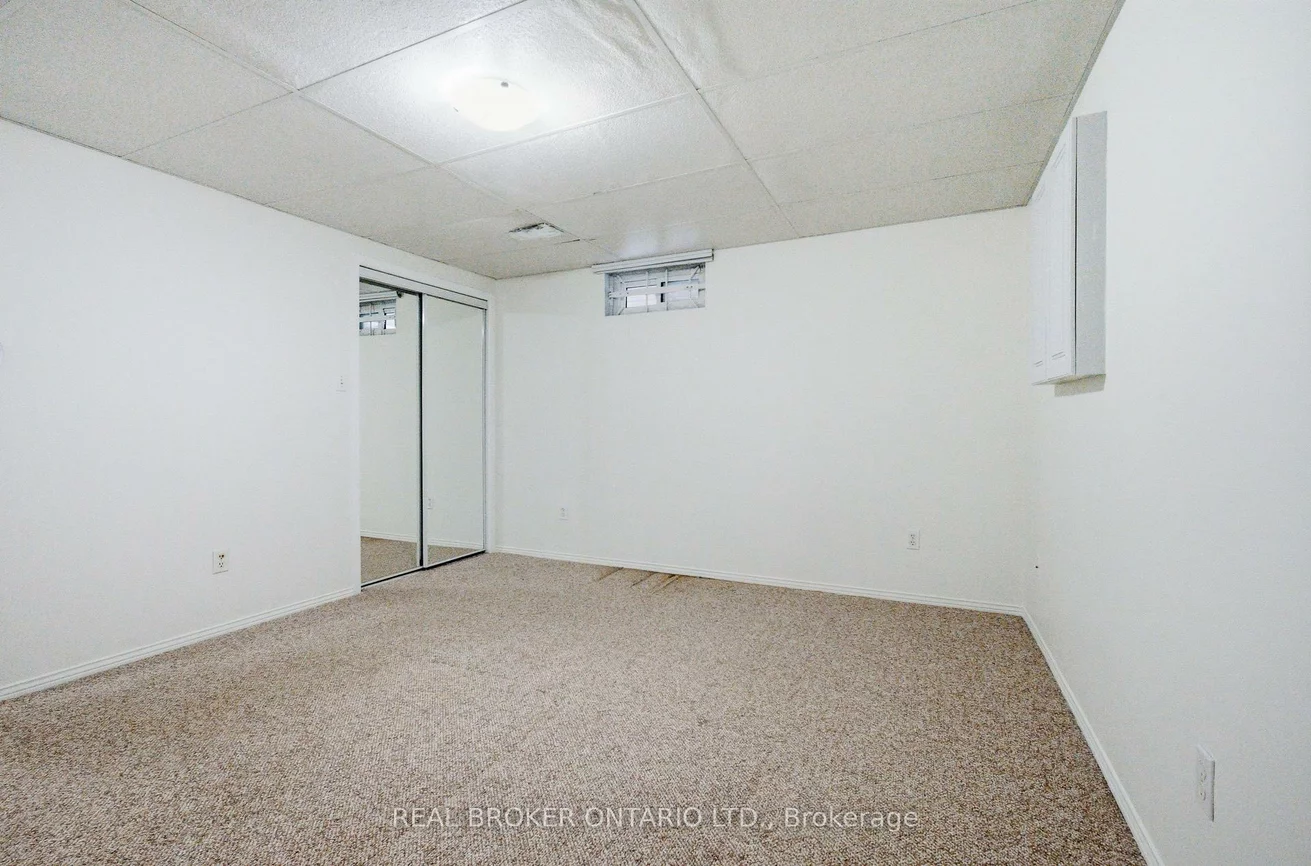 4114, Trapper, Erin Mills, Mississauga