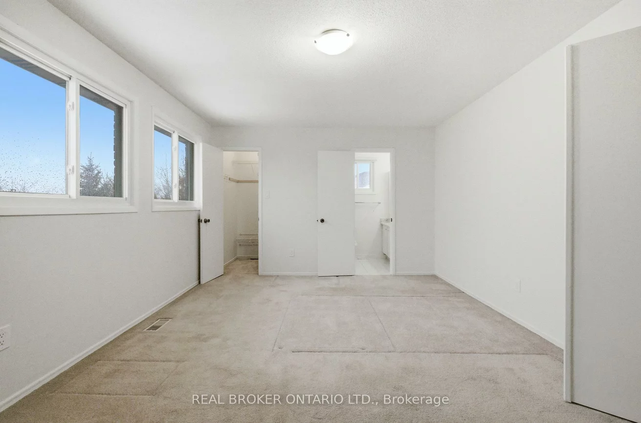 4114, Trapper, Erin Mills, Mississauga