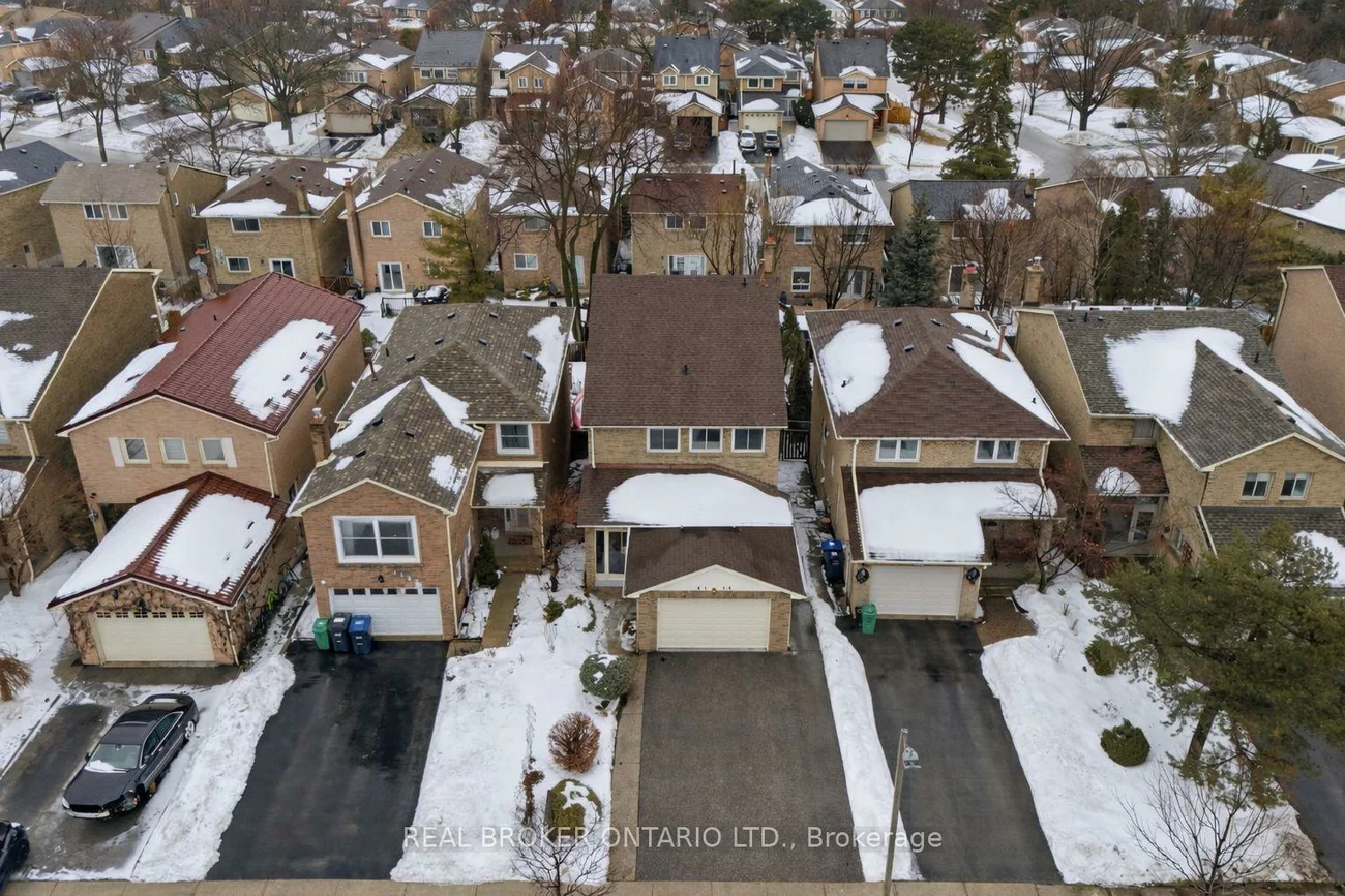 4114, Trapper, Erin Mills, Mississauga