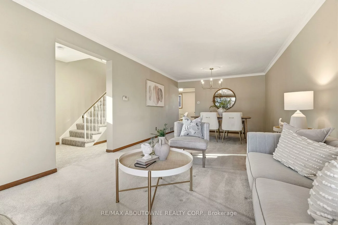 1015, Syeston, Applewood, Mississauga