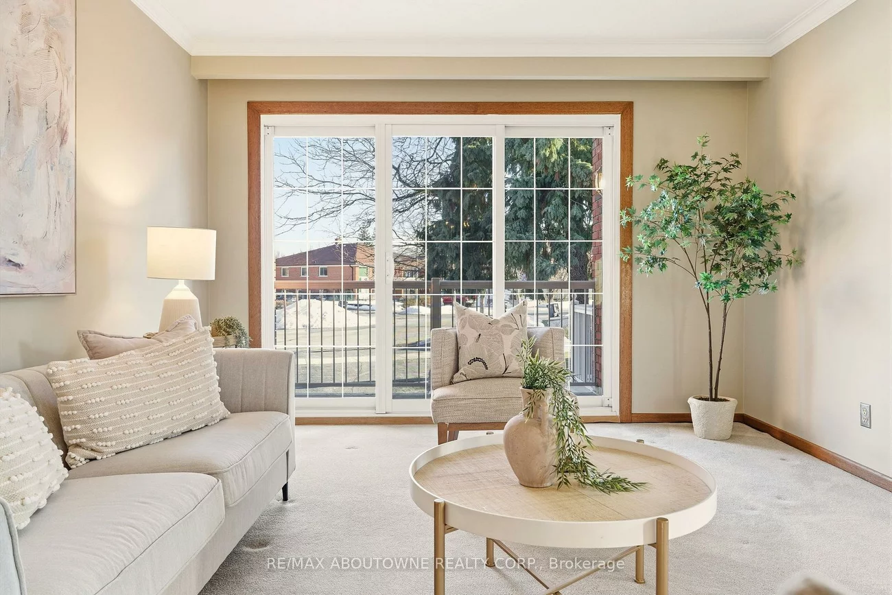 1015, Syeston, Applewood, Mississauga