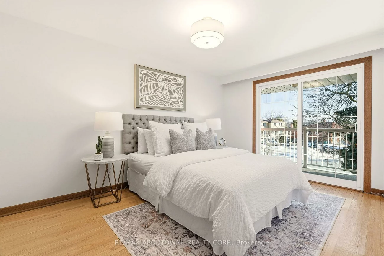 1015, Syeston, Applewood, Mississauga