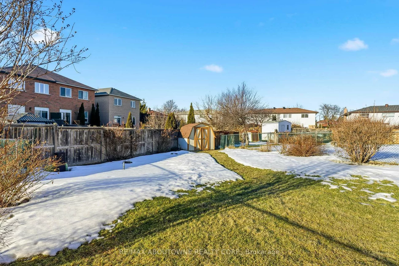 1015, Syeston, Applewood, Mississauga