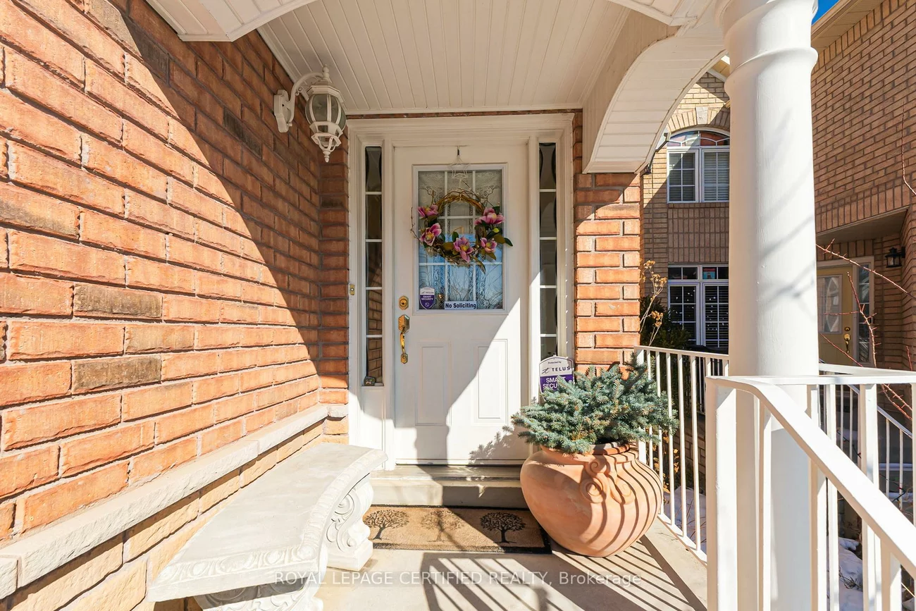 5333, Hollypoint, East Credit, Mississauga