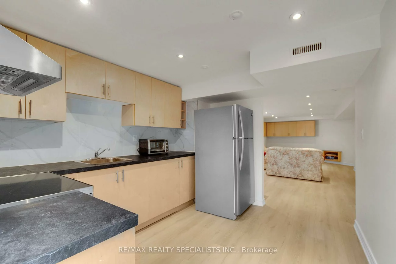 794, White Clover, East Credit, Mississauga