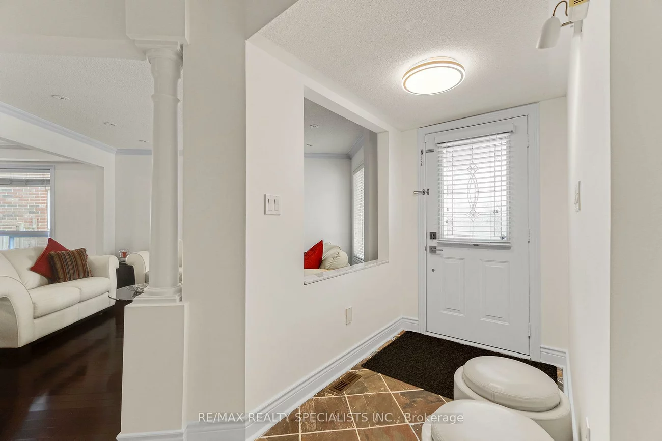 794, White Clover, East Credit, Mississauga