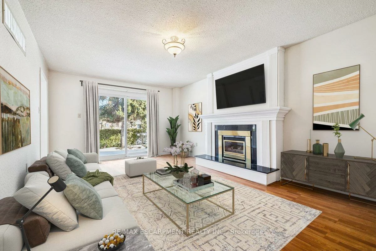 1252, Sweetbirch, Creditview, Mississauga