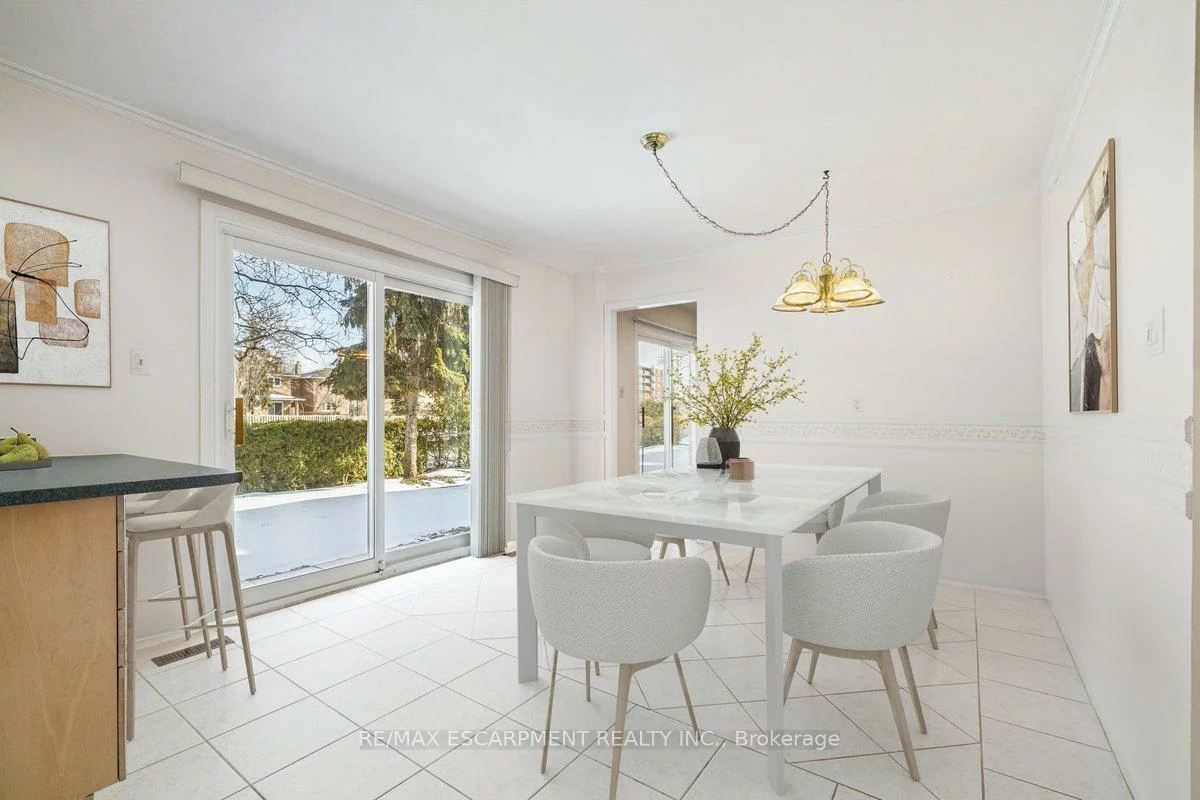 1252, Sweetbirch, Creditview, Mississauga