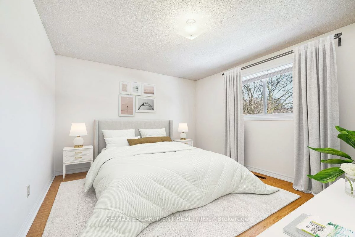 1252, Sweetbirch, Creditview, Mississauga