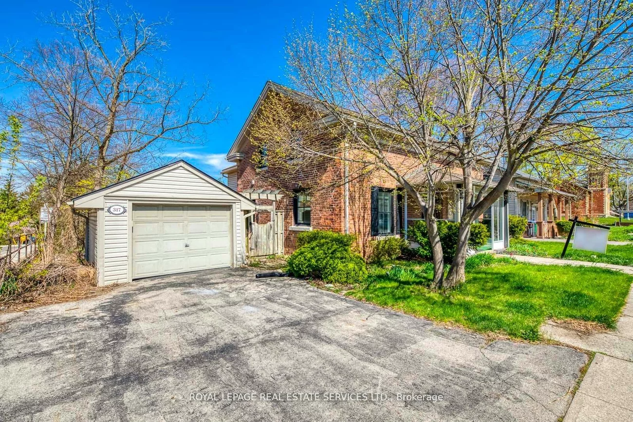 317, Queen, Streetsville, Mississauga