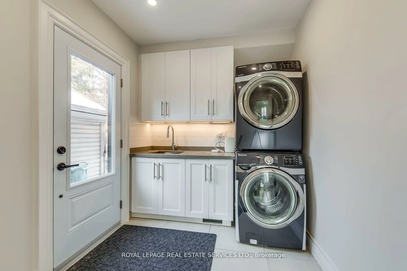 317, Queen, Streetsville, Mississauga