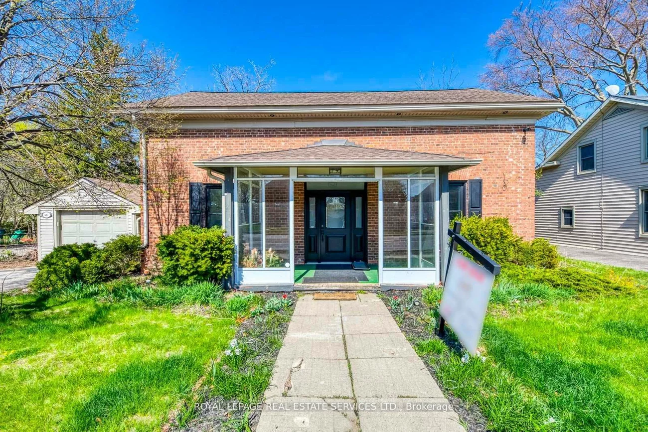 317, Queen, Streetsville, Mississauga