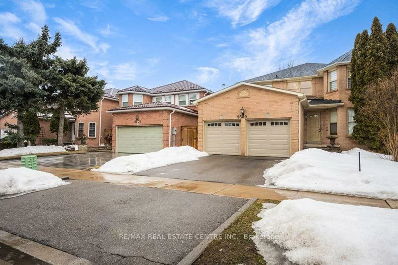 5580, Millbrook, East Credit, Mississauga