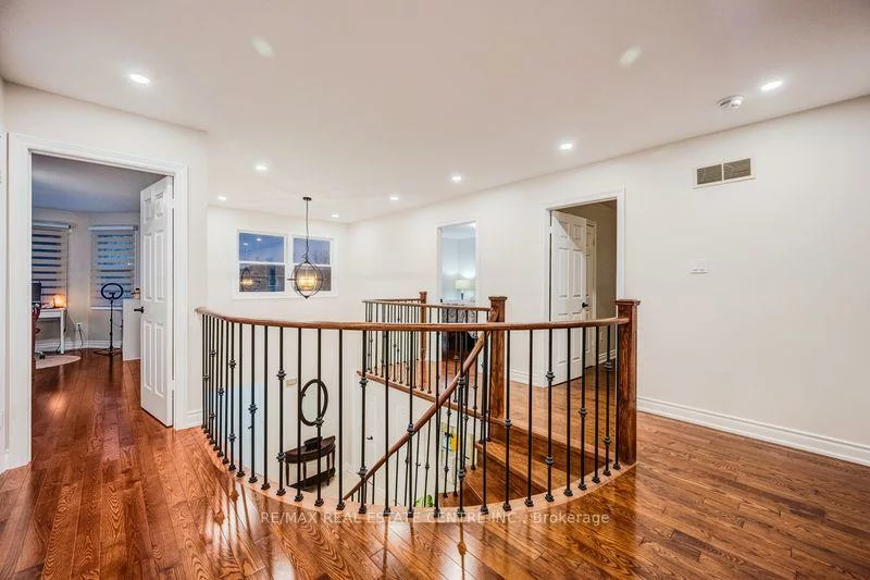 5580, Millbrook, East Credit, Mississauga