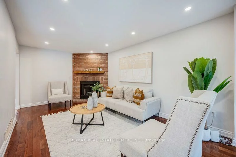 5580, Millbrook, East Credit, Mississauga