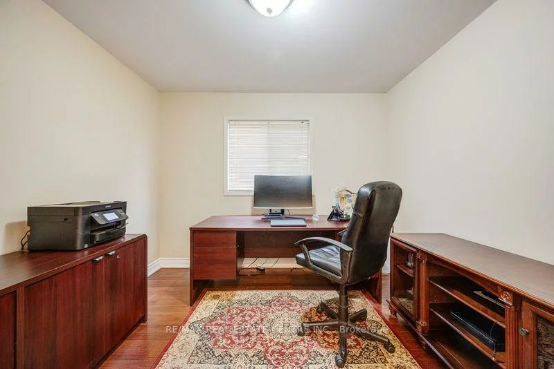 5580, Millbrook, East Credit, Mississauga