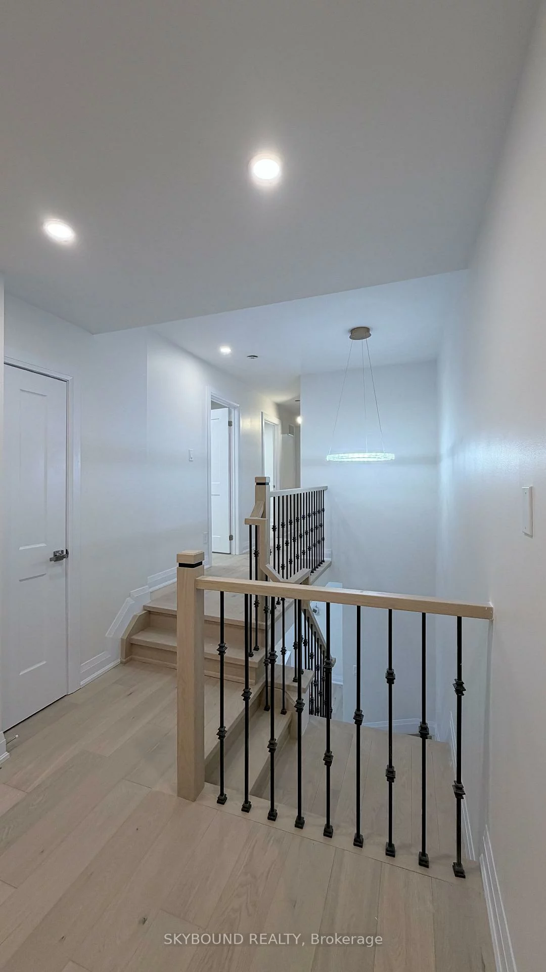 5467, Bullrush, East Credit, Mississauga