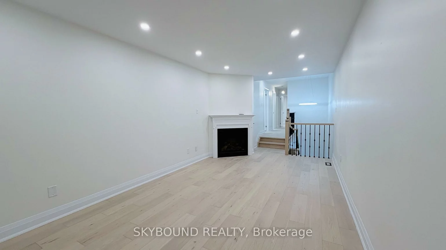 5467, Bullrush, East Credit, Mississauga