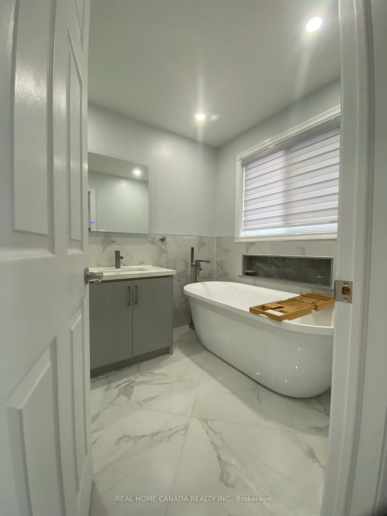 5315, Huntingfield, Hurontario, Mississauga