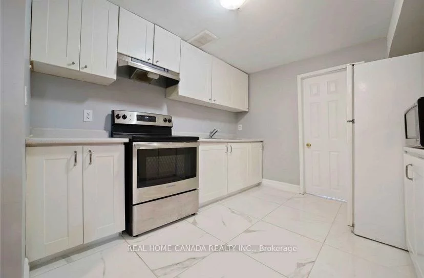 5315, Huntingfield, Hurontario, Mississauga